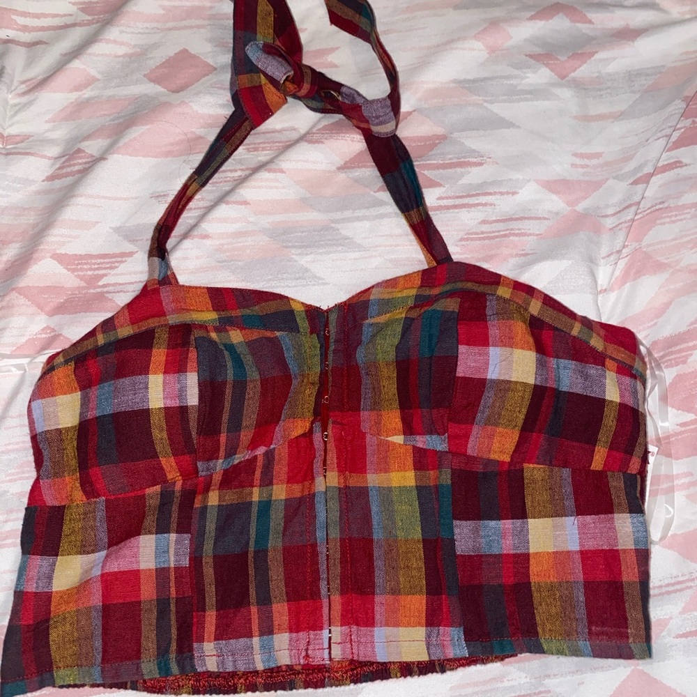 Crop top